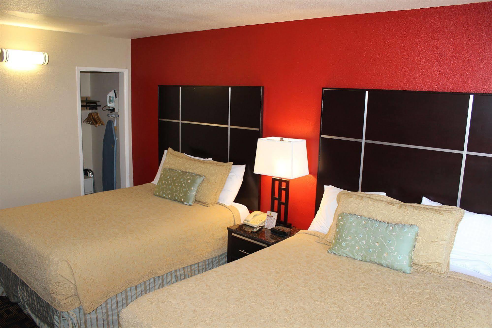 Harbor Inn & Suites Oceanside Buitenkant foto
