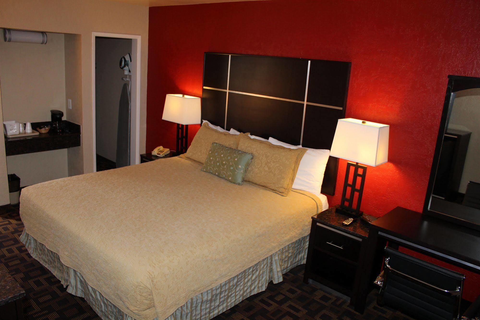 Harbor Inn & Suites Oceanside Buitenkant foto