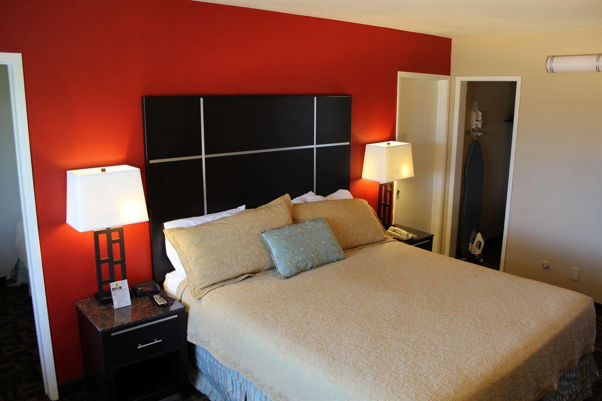 Harbor Inn & Suites Oceanside Buitenkant foto